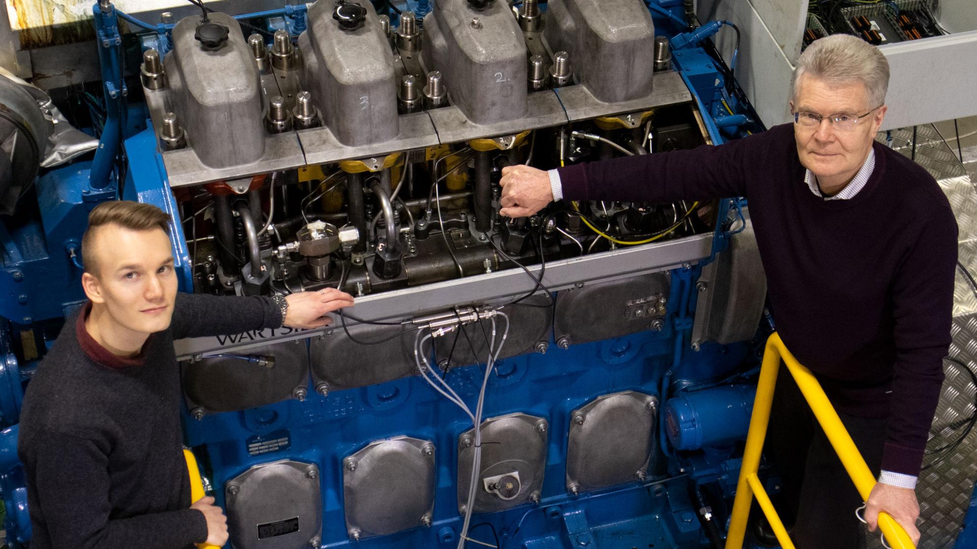 Project researcher Lauri Nyystilä and Professor Seppo Niemi have conducted research at the University of Vaasa VEBIC Internal Combustion Engine laboratory. Lauri Nyystilä ja Seppo Niemi
